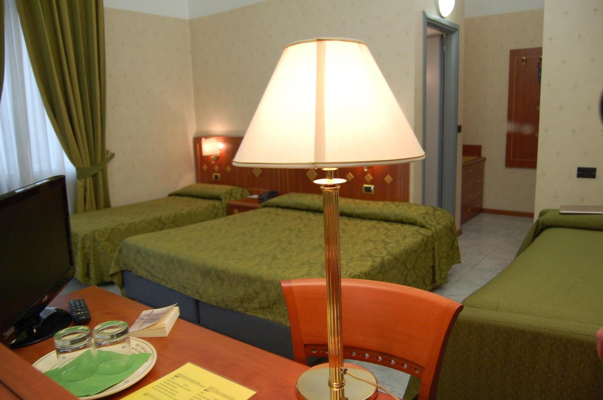 Hotel Chelsea Torino Dış mekan fotoğraf